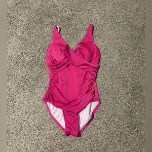 Kona Sol Women's Pink One Piece Swimsuit